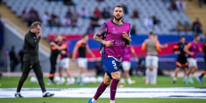 国米vs科莫首发：索默、泽林斯基先发，劳塔罗搭档图拉姆