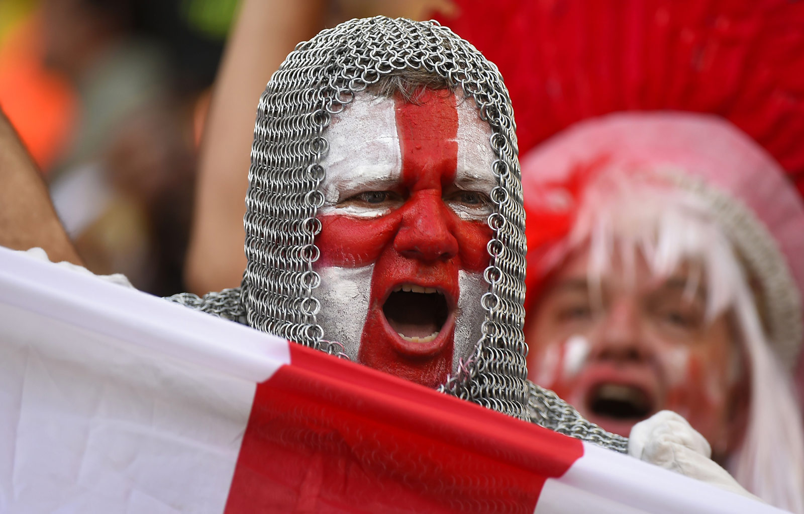 成都南看台球迷赛前训练喊话：绝不允许河南这种队在我们主场庆祝