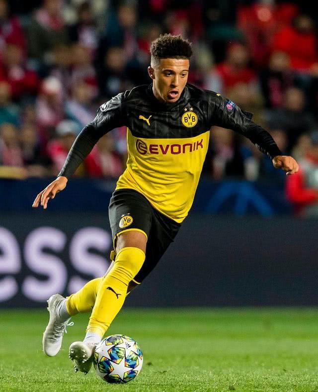 天空体育：丹·伯恩肋骨骨折+肺部受伤，可能缺席4-6周（天空体育：丹·伯恩肋骨骨折并伤及肺部，预计缺阵4至6周）