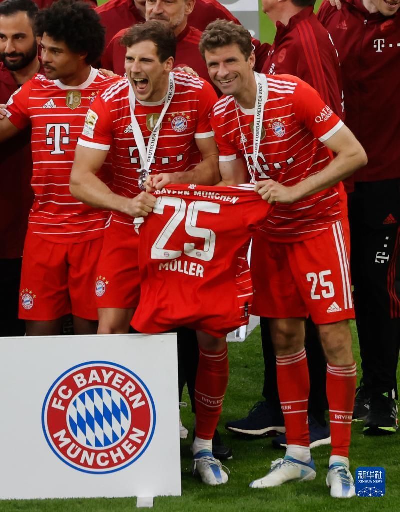 法国后卫朗克坦因酒驾+毒驾+无证驾驶造成事故，被判三年监禁