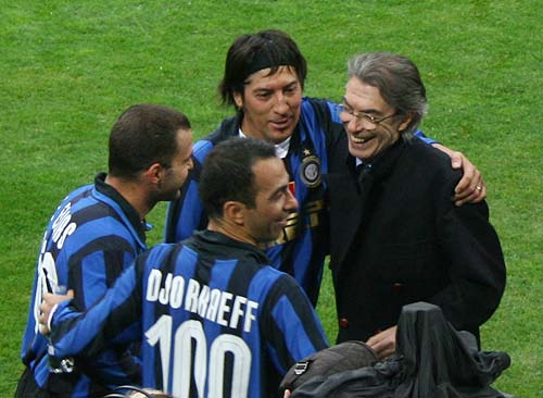 李金羽：不管明年带队征战中超什么样，都会为中国足球去努力（李金羽：无论明年带队征战中超如何，我都会为中国足球拼尽全力）